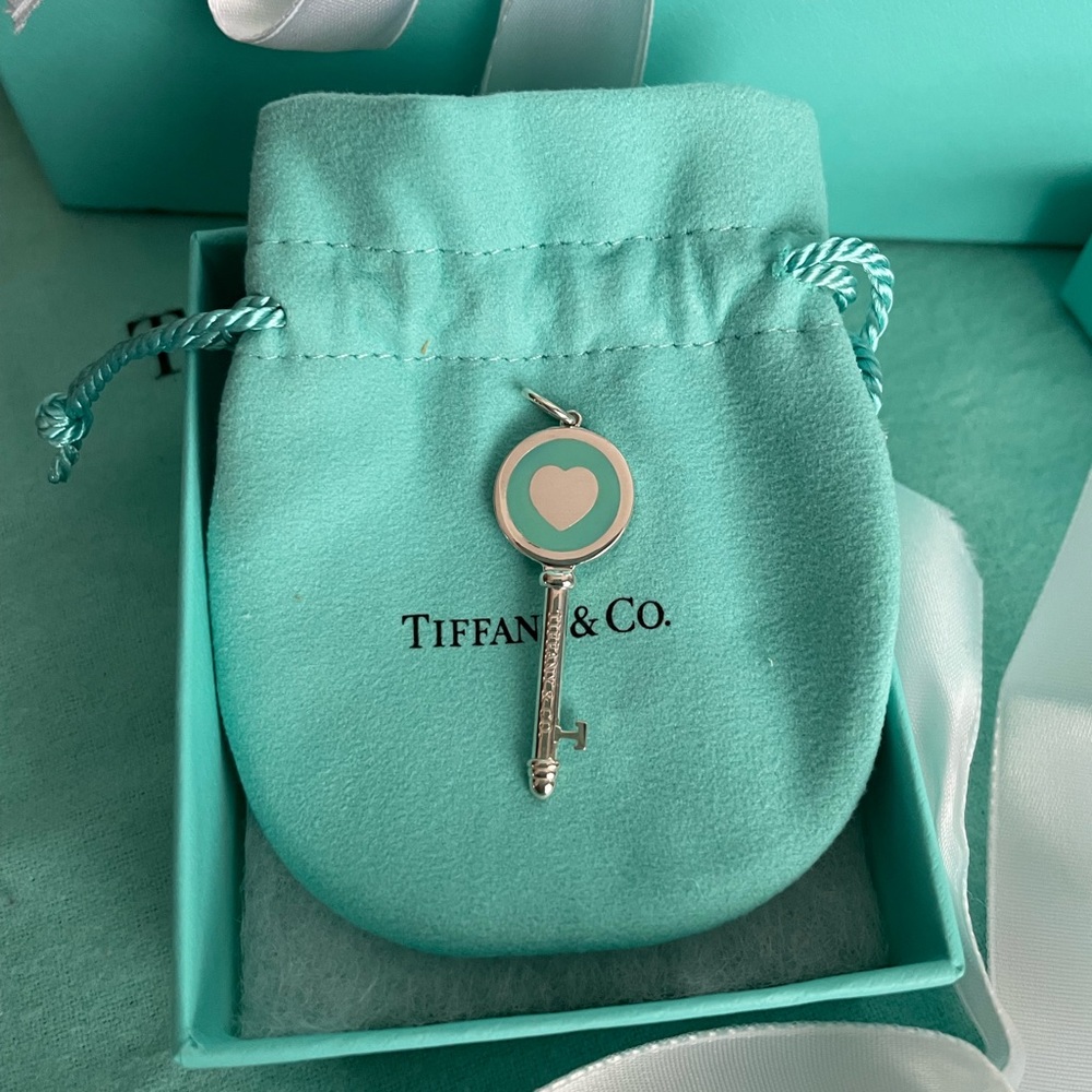 Tiffany’s & Co key‎ pendant